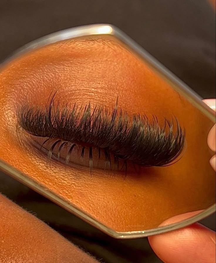 Wispy Lashes